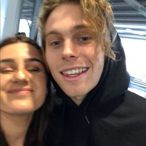 Meet your Posher, Claudia